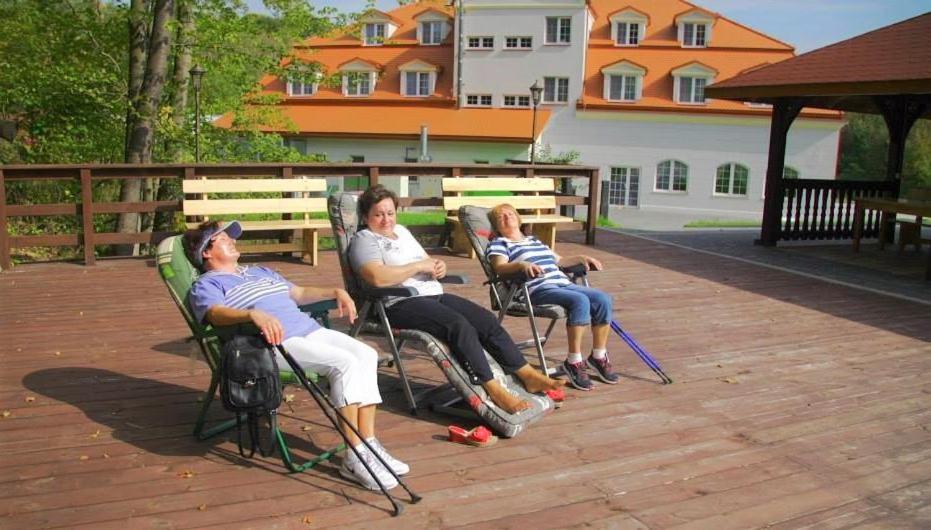 Dwor Maria Antonina Hotel Strzyzow Exterior photo